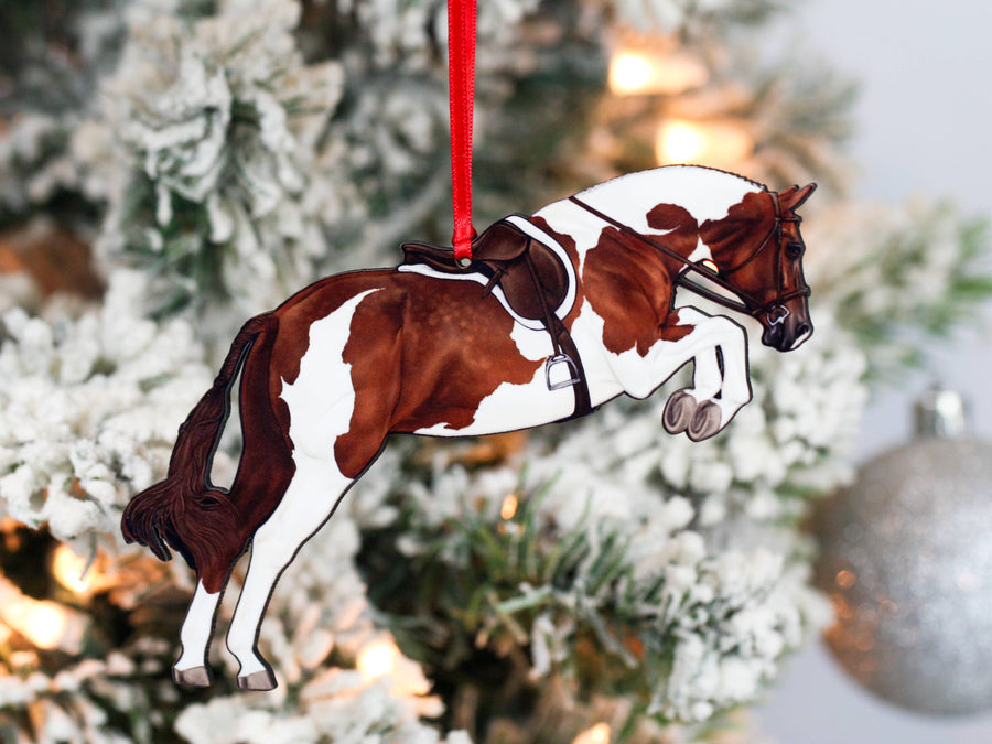 Chestnut tobiano hunter jumper horse Christmas ornament, laser-cut printed wood by Classy Equine
